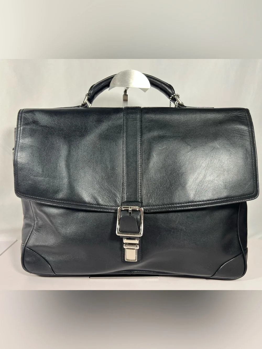 4078: Vintage Coach Black Leather Briefcase Messenger Bag 70304
